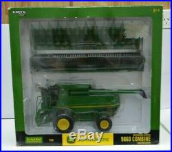 132 Scale John Deere 9860 Combine Harvester With Two Heads Collector Edition