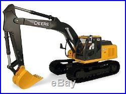 Ertl Big Farm 116 John Deere 200Lc Excavator Perfect Gift plus Free S&H