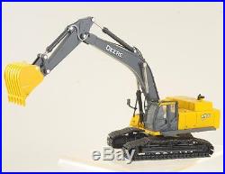 John Deere Model 450d Excavator- Ertl 150 Superbly Detailed Ref 5024t