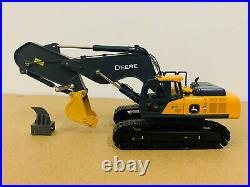 John Deere E360 Rock Arm Excavator/Hammer 1/50 Scale Diecast/Resin Model