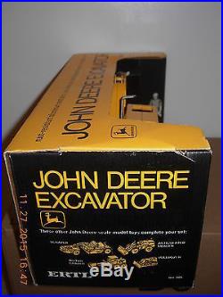 John Deere Excavator 1980 Ertl NIB 1/16th vintage Old Mint Scarce early box