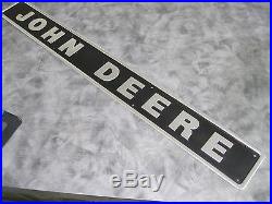 John Deere T33641 METAL HOOD SIGN LOADER EXCAVATOR SKIDDER GRADER SCRAPER MINT