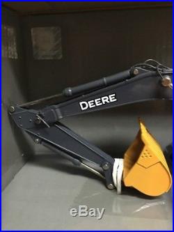 New John Deere 470G LC Excavator 1/50 Scale ERTL Prestige Die-Cast SEE DESCRIPTI