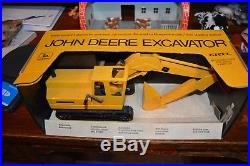 Vintage John Deere Toy Excavator Nib Construction Equipment Large